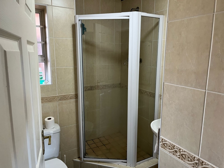 To Let 1 Bedroom Property for Rent in Walmer Eastern Cape